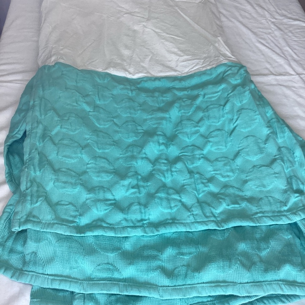 Pottery Barn Teen Pool Matelasse Dust Ruffle Full
